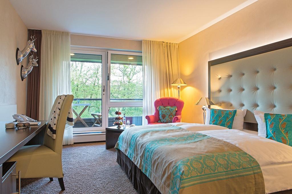 Schlosshotel Rettershof Kelkheim Zewnętrze zdjęcie