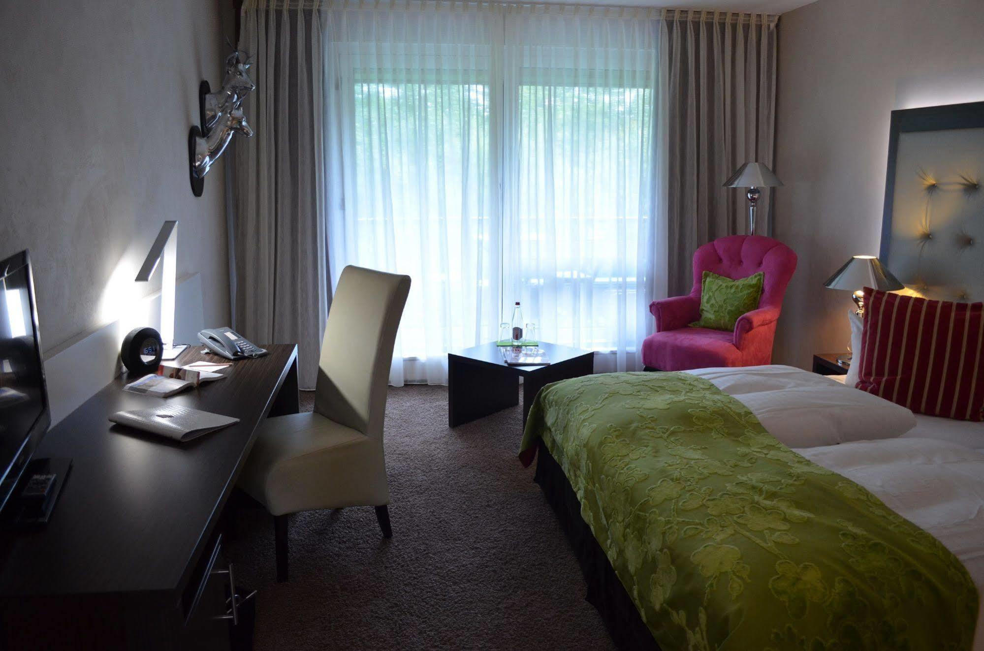 Schlosshotel Rettershof Kelkheim Zewnętrze zdjęcie